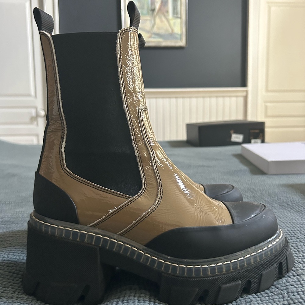 Ganni Tan and Black Chunky Chelsea Boots